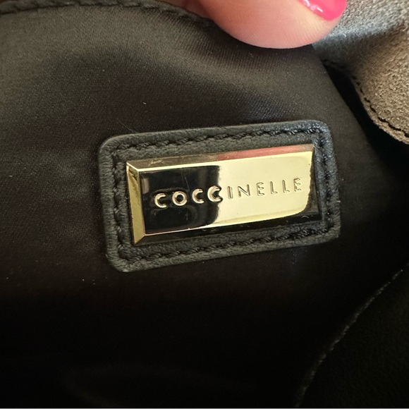 NWOT. Coccinelle Gray Snakeskin Crossbody Bag with Gold Hardware. Leather. - Picture 4 of 10